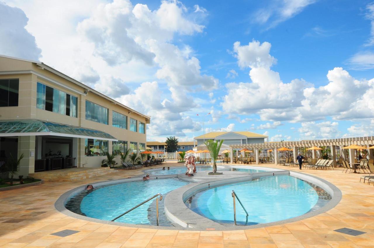 Lacqua diRoma Hotel com Parque Aquático 24 horas Caldas Novas Esterno foto